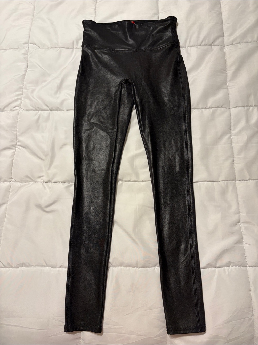 SPANX Faux Leather Black Leggings Like New Size Small - Picture 3 of 8